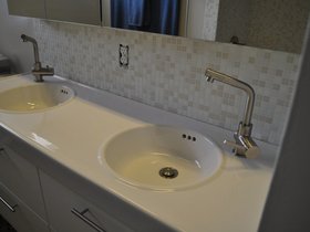 GuestBath_2879.jpg